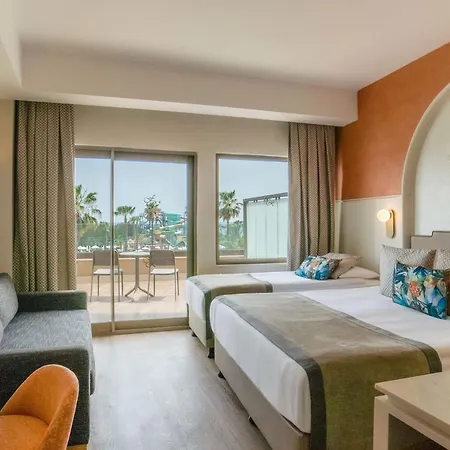 Resort Fame Lara & 5*